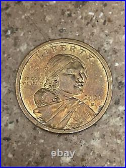 2000 P Sacagawea Dollar US Mint Coin US Liberty Gold color Philadelphia