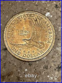 2000 P Sacagawea Dollar US Mint Coin US Liberty Gold color Philadelphia