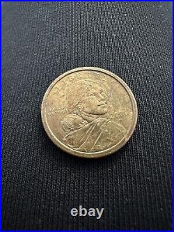 2000 P Sacagawea One Dollar Coin US Liberty Gold Color (Collectible Piece)