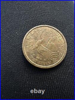 2000 P Sacagawea One Dollar Coin US Liberty Gold Color (Collectible Piece)