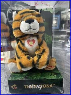 2023 Solomon Islands My Goldheart Tiger 0.5g Gold Coin withPlush Toy Mintage 5000