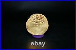 Ancient Islamic Gold Dinar Coin Weighing 4.8 Grams In Good Condition
