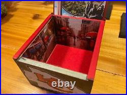 Rare kansas city chiefs, gold plated 3D arrowhead challenge coin and display box