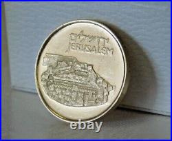 Solid 14KT Israel Government Collectable Coins Authenticity Number1258, 7 g