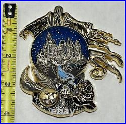 USN US Navy Offical Challenge Coin. Blue And Gold With Stand And Plastic Case